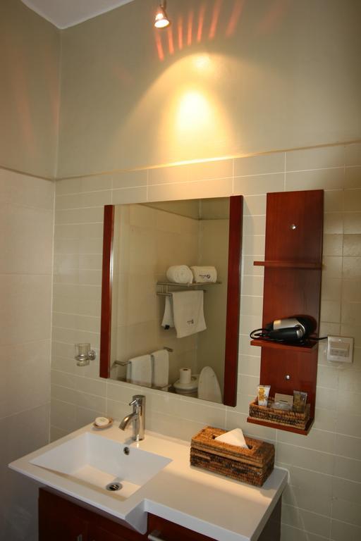 Metropole Hotel Kampala Chambre photo